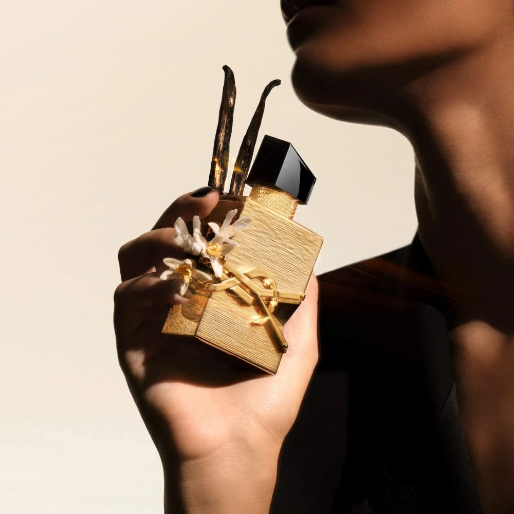 Vì sao nước hoa Yves Saint Laurent được yêu thích tại The Perfumes - Ảnh 2. Vì sao nước hoa Yves Saint Laurent được yêu thích tại The Perfumes - Ảnh 2.