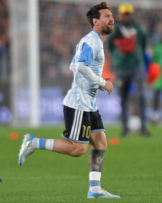TRỰC TIẾP bóng đá Argentina vs Benin: Messi và Alvarez đá chính - Ảnh 3. TRỰC TIẾP bóng đá Argentina vs Benin: Messi và Alvarez đá chính - Ảnh 3.