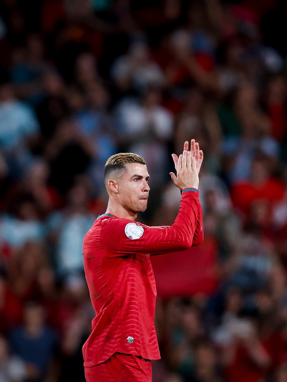 Tin nóng thể thao tối 7/10: Xuân Son chạy đua với thời gian cho FIFA Days; Án phạt nào cho Ronaldo? - Ảnh 5. Tin nóng thể thao tối 7/10: Xuân Son chạy đua với thời gian cho FIFA Days; Án phạt nào cho Ronaldo? - Ảnh 5.
