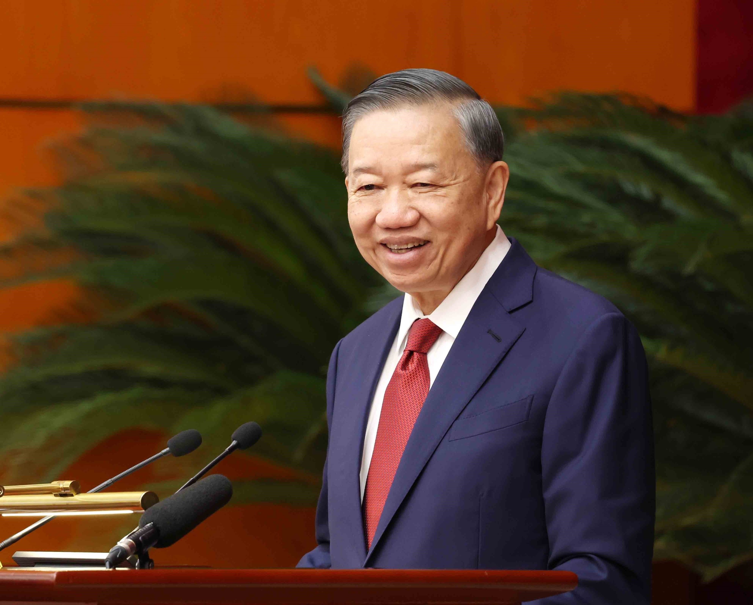 Tổng Bí thư, Chủ tịch nước Tô Lâm phát biểu bế mạc Hội nghị lần thứ tư Ban Chấp hành Trung ương Đảng khóa XIV. Ảnh: Thống Nhất – TTXVN