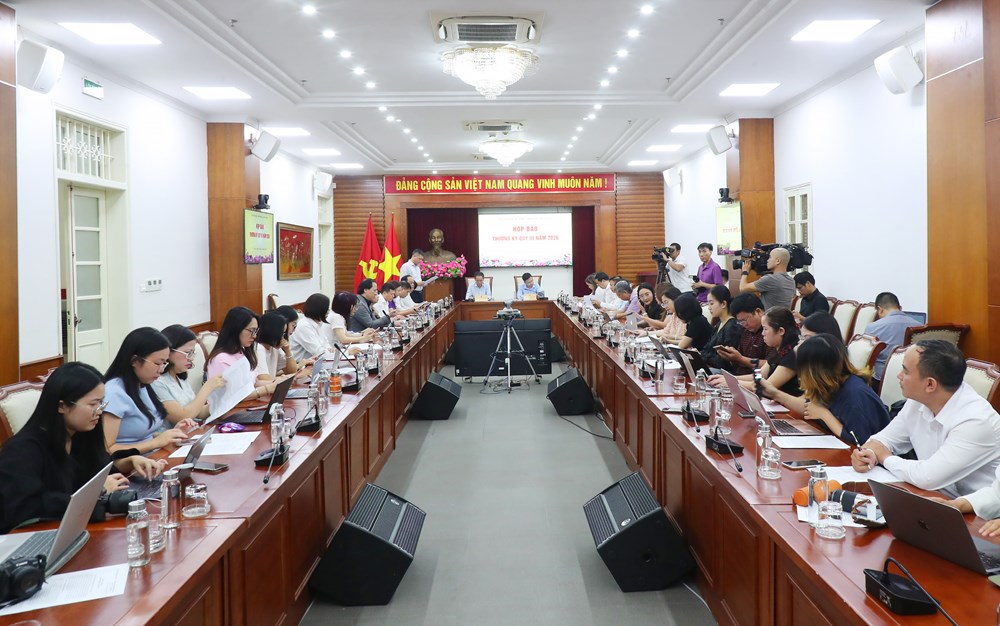 Thúc đẩy du lịch chất lượng cao, siết quản lý phim ngắn sử dụng AI - Ảnh 1. Thúc đẩy du lịch chất lượng cao, siết quản lý phim ngắn sử dụng AI - Ảnh 1.