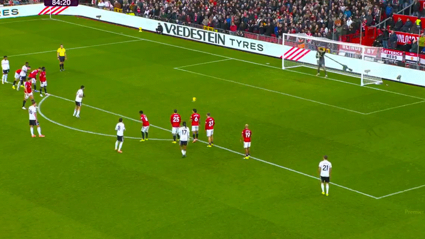 Mưa bàn thắng trên Old Trafford, MU thắng Fulham theo kịch bản không tưởng - Ảnh 5.