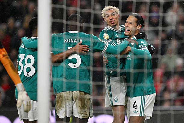 Liverpool tạm xếp thứ 6 Ngoại hạng Anh sau chiến thắng 1-0 trên sân Sunderland