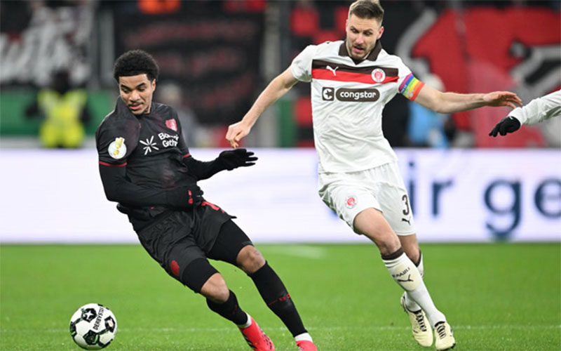 Leverkusen vs St Pauli