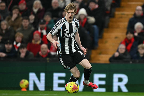 Liverpool cân nhắc chiêu mộ Anthony Gordon để thay thế Salah Liverpool cân nhắc chiêu mộ Anthony Gordon để thay thế Salah