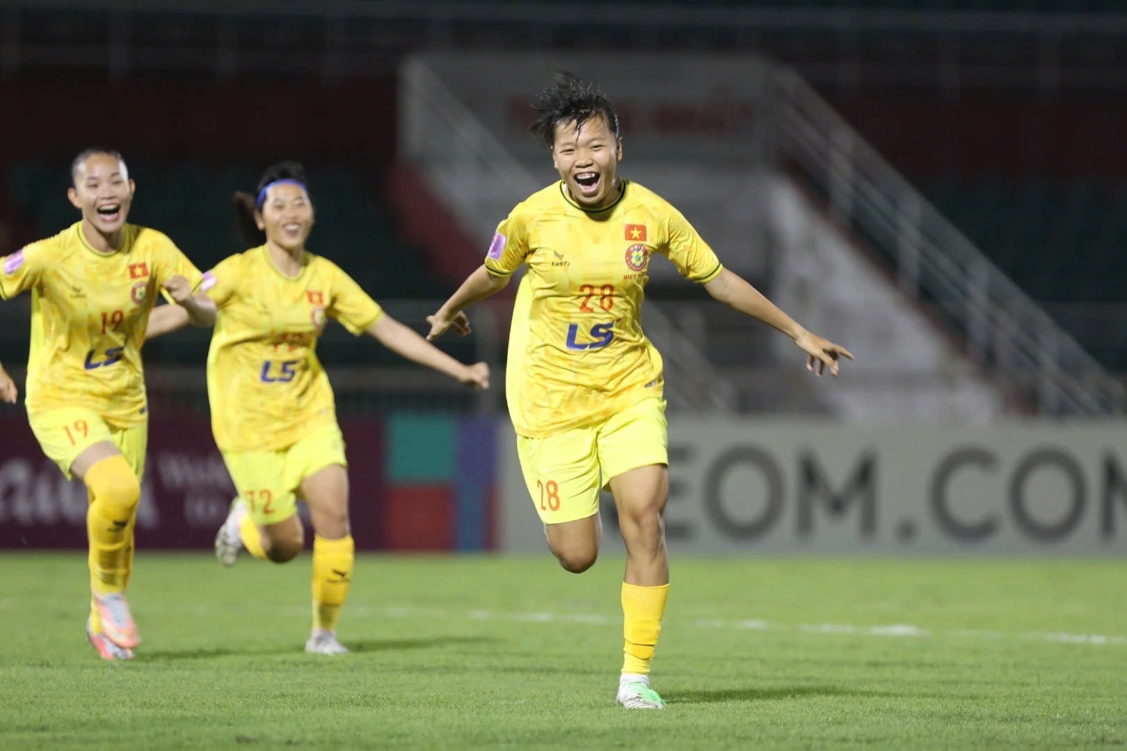 Những “bóng hồng tuổi Ngọ” của bóng đá nữ Việt Nam - Ảnh 2.