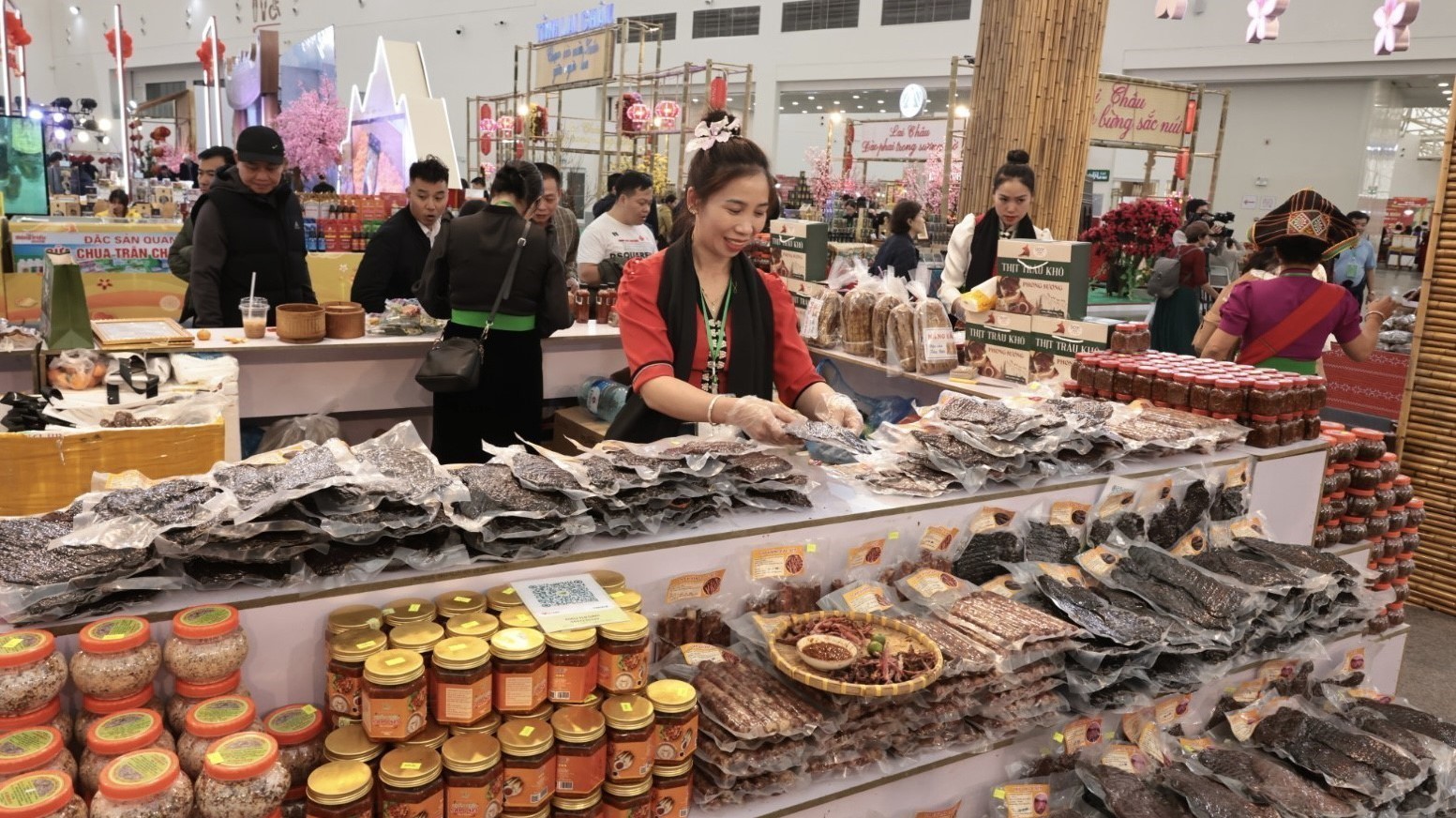 Hơn 3.000 gian hàng tham gia Hội chợ mùa Xuân 2026 