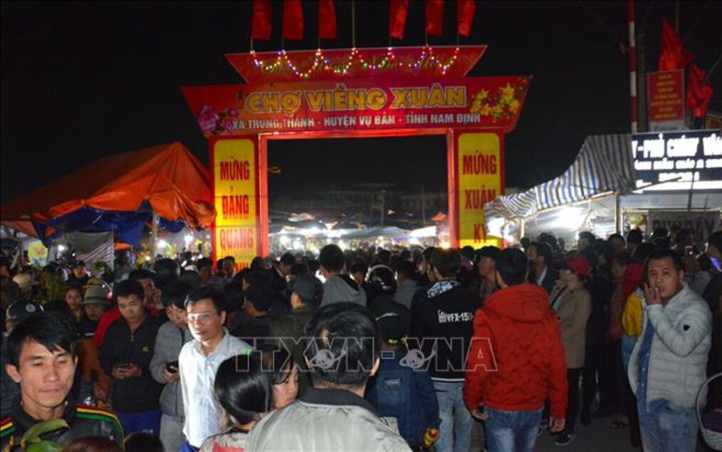 Chợ Viềng – phiên chợ độc đáo bậc nhất của vùng Đồng bằng Bắc Bộ