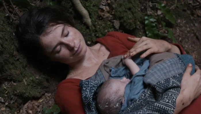 Jessie Buckley: Từ sân khấu tài năng đến ngôi sao điện ảnh hàng đầu - Ảnh 7. Jessie Buckley: Từ sân khấu tài năng đến ngôi sao điện ảnh hàng đầu - Ảnh 7.