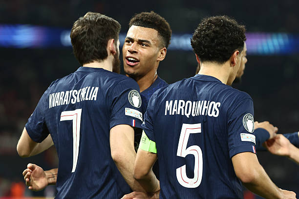 ĐKVĐ PSG hòa Monaco 2-2 nhưng vẫn vào vòng 1/8 Champions League với chiến thắng 5-4 chung cuộc