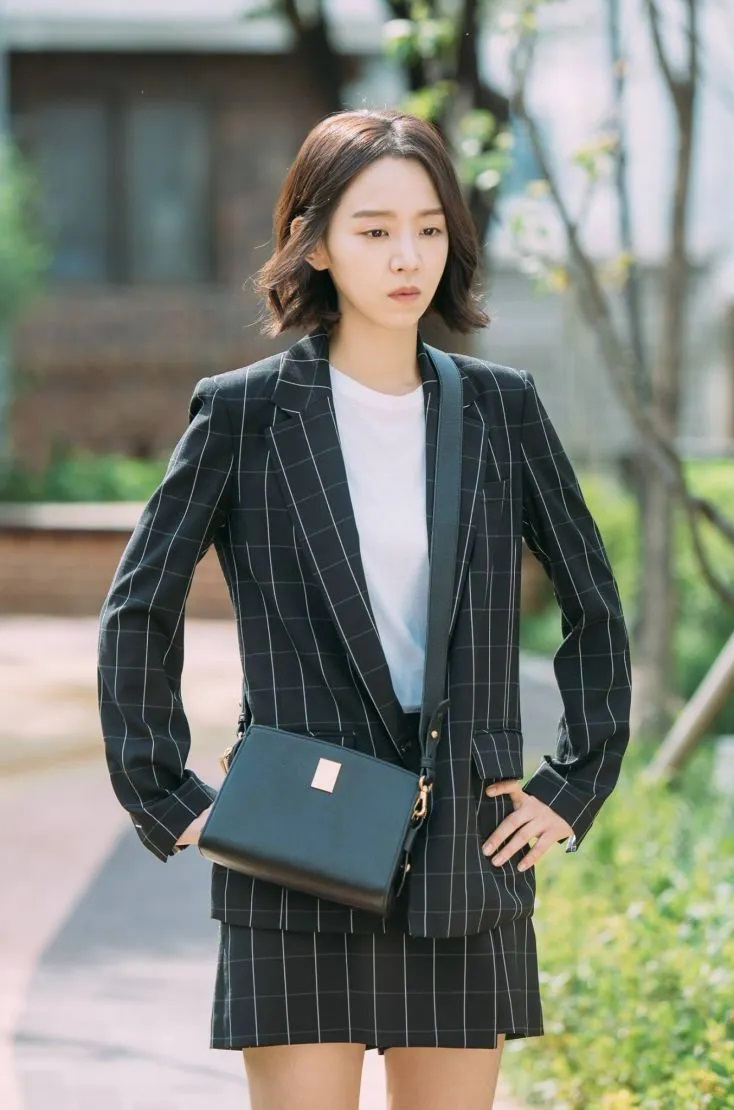 Nữ chính "Nghệ thuật lừa dối của Sarah" - Shin Hye Sun với hành trình chinh phục màn ảnh Hàn Quốc - Ảnh 4.