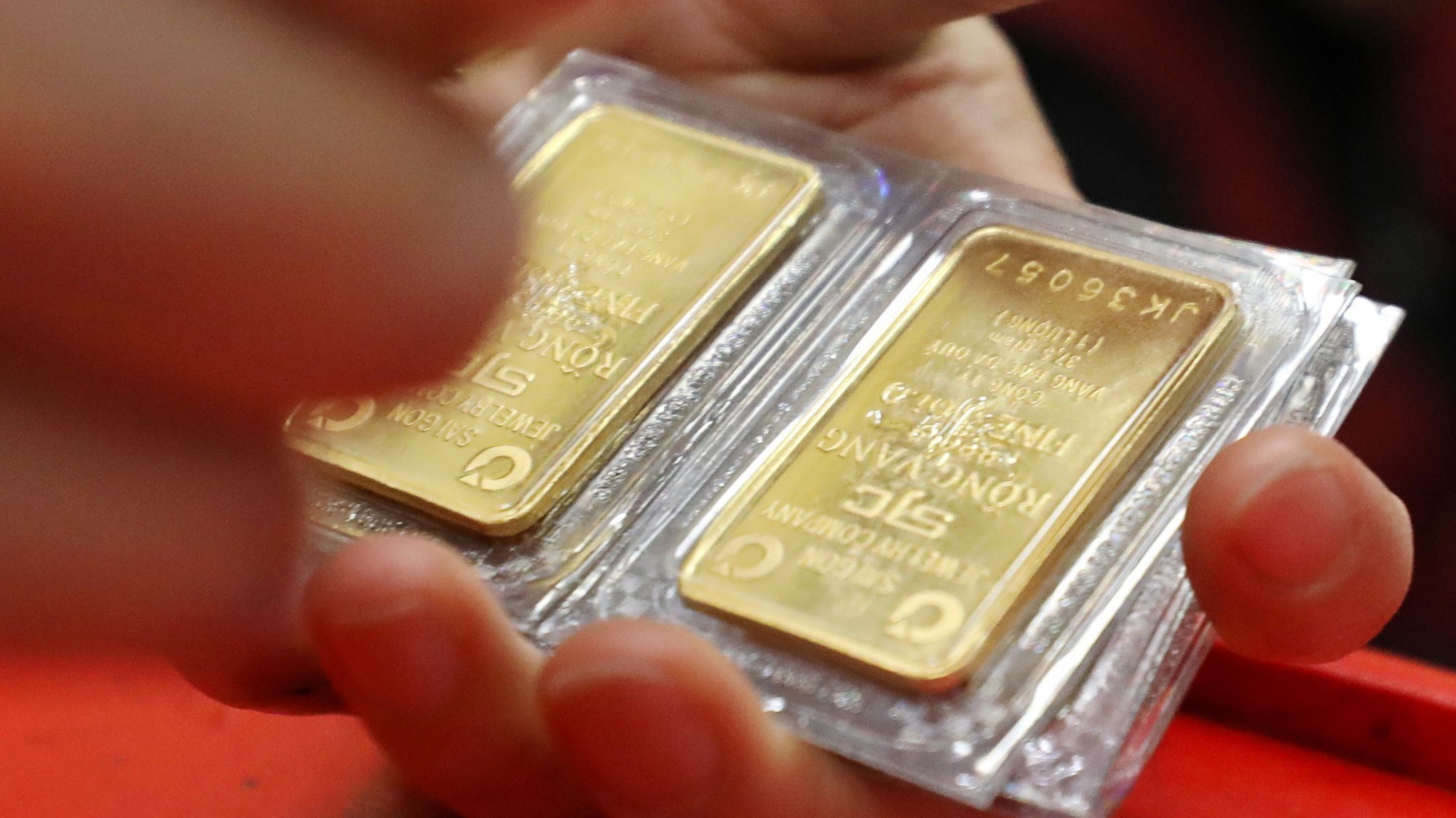 Giá vàng miếng sáng 4/2 tăng 3,7triệu đồng/lượng