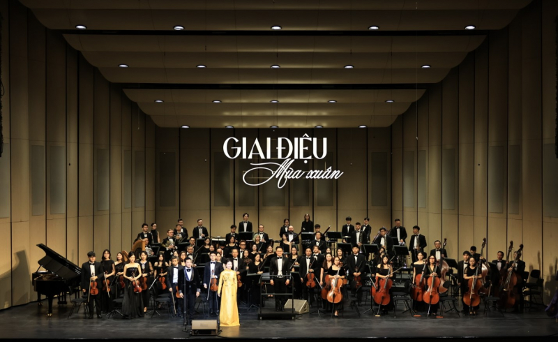 Ấn tượng chương trình nghệ thuật “Giai điệu mùa Xuân” mừng năm mới 2026 - Ảnh 1.