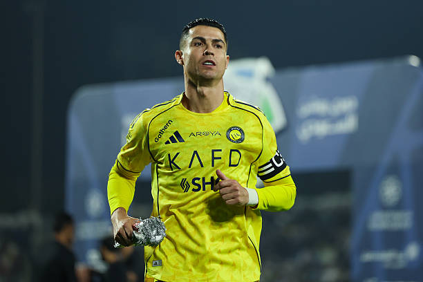 Ronaldo sắp trở lại thi đấu cho Al Nassr