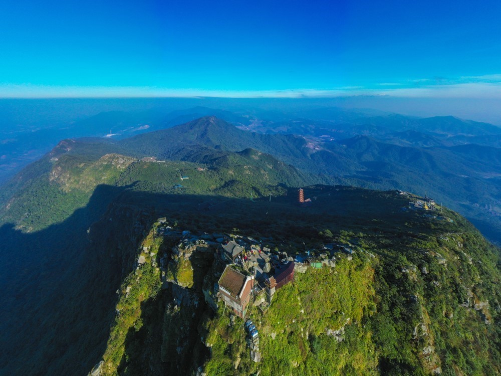 Tổ chức lễ hội Xuân Yên Tử quy mô lớn sau khi di sản được UNESCO ghi danh - Ảnh 2.