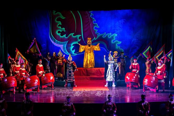 Nghị quyết 80-NQ/TW: Đưa nghệ thuật cải lương đến gần hơn với công chúng cả nước - Ảnh 1.