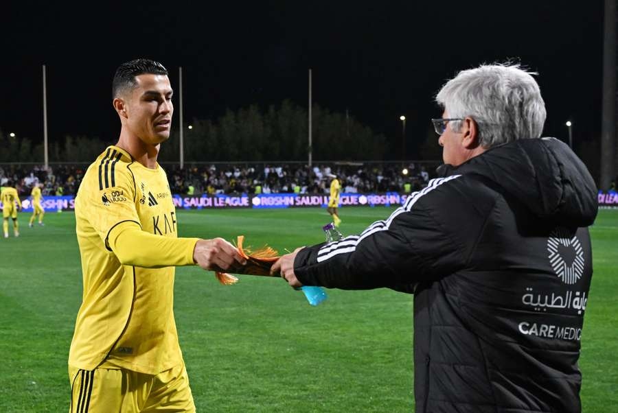 Tin nóng thể thao tối 1/3: Sao bóng chuyền Việt Nam chia tay CLB nước ngoài, trở về tham dự giải đấu lớn - Ảnh 3.