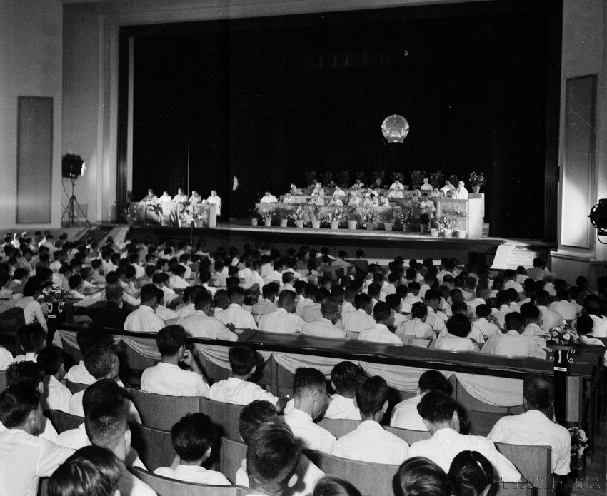 Bầu cử Quốc hội và HĐND: Cuộc bầu cử Quốc hội khóa III và Dấu ấn nhiệm kỳ (1964-1971) - Ảnh 1.