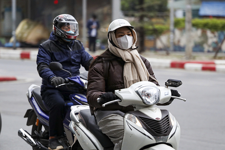 Dự báo thời tiết ngày và đêm 12/3: Bắc Bộ nhiệt độ cao nhất 25 độ C, sáng và đêm trời rét - Ảnh 1.