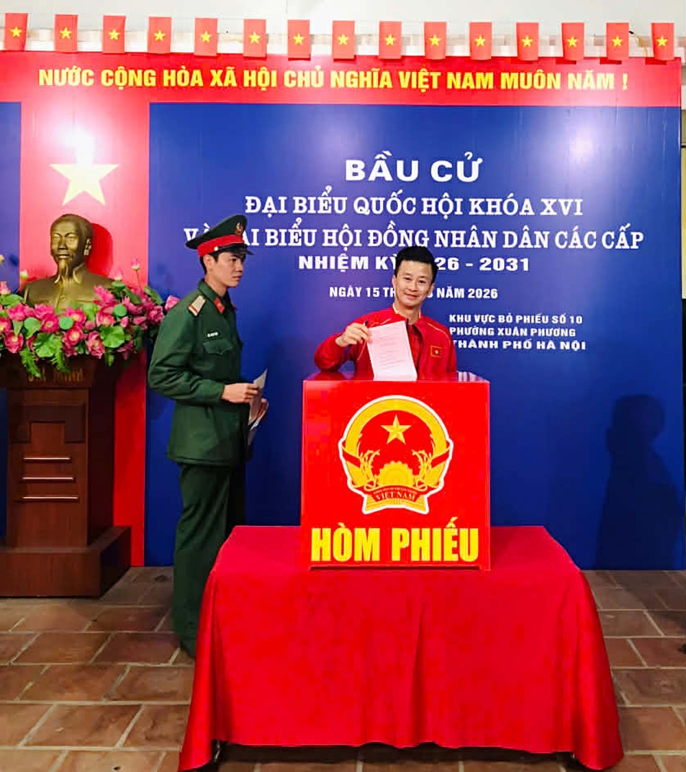 CẬP NHẬT không khí bầu cử của các VĐV, HLV thể thao - Ảnh 2. CẬP NHẬT không khí bầu cử của các VĐV, HLV thể thao - Ảnh 2.