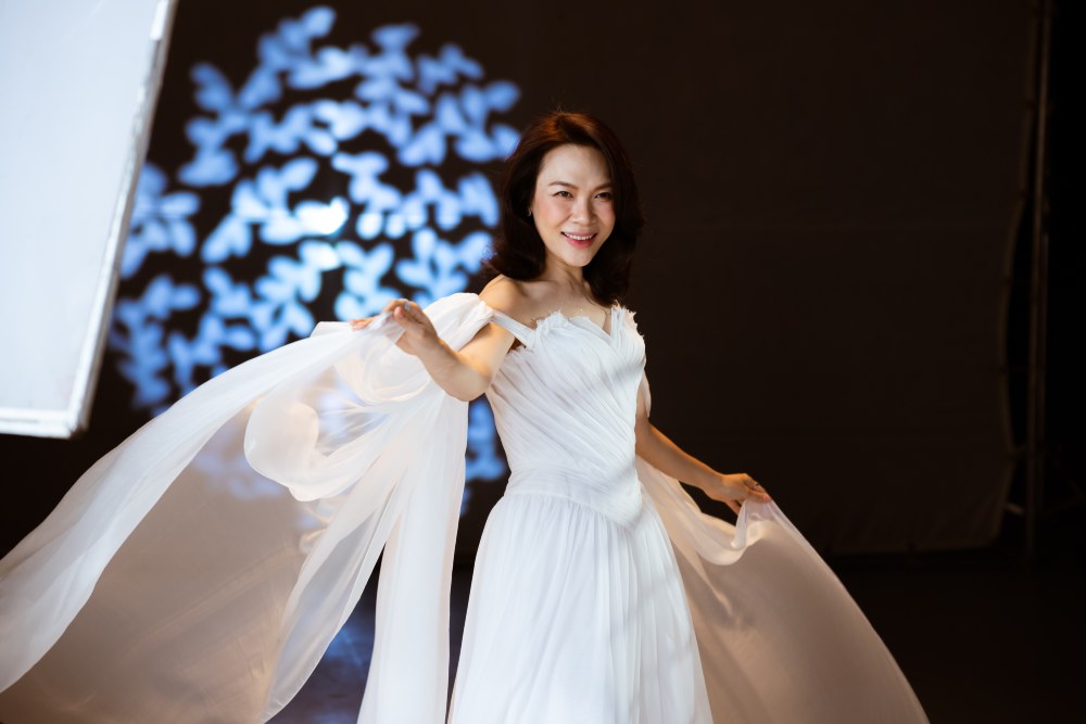 “Tài” thu về 90 tỷ đồng, Mỹ Tâm tung ca khúc nhạc phim - Ảnh 1.