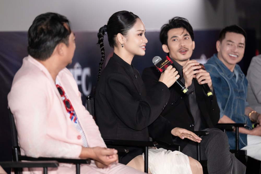 “Đại tiệc trăng máu 8” mang tinh thần phê và tự phê - Ảnh 3.