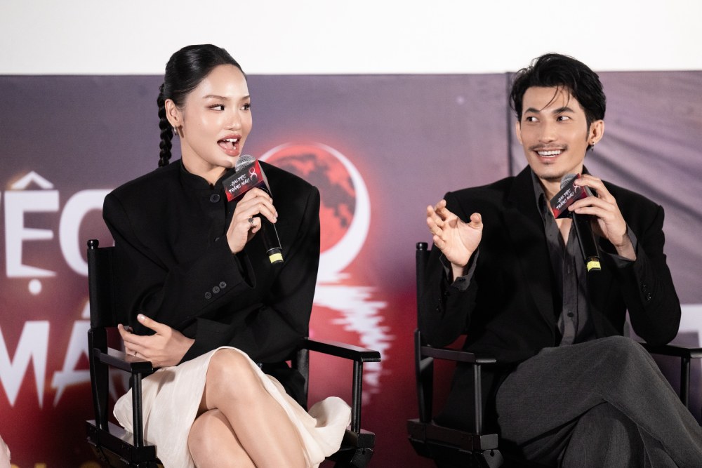 “Đại tiệc trăng máu 8” mang tinh thần phê và tự phê - Ảnh 4.