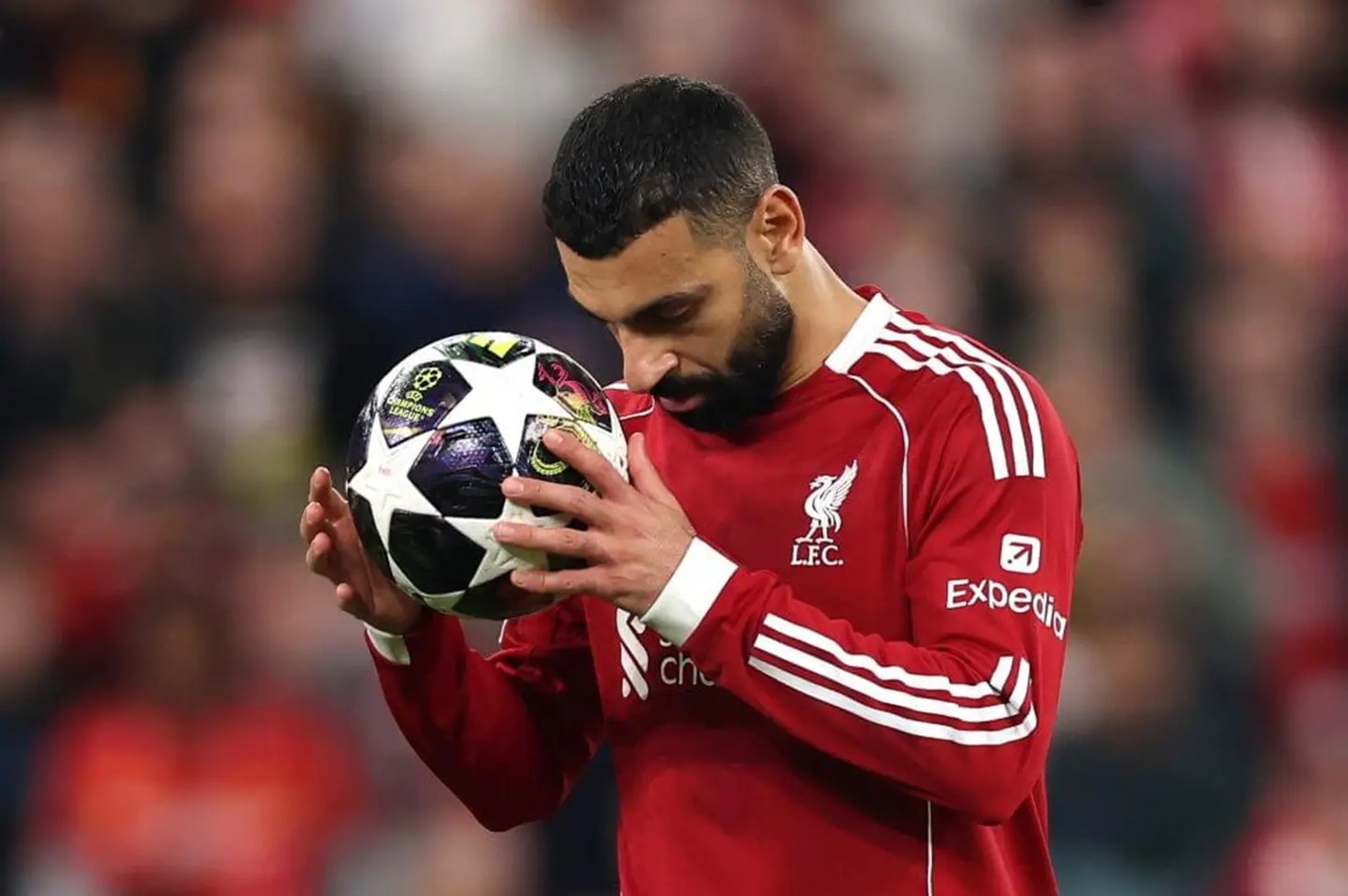 Salah xác nhận rời Liverpool