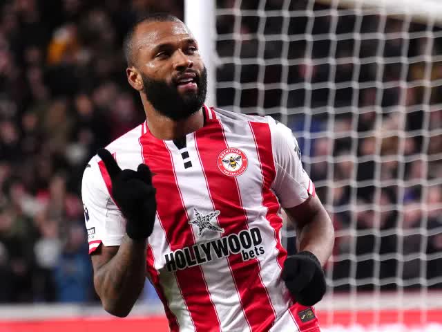 Nhận định Leeds vs Brentford 03h00 ngày 22/03, Ngoại hạng Anh - Ảnh 1. Nhận định Leeds vs Brentford 03h00 ngày 22/03, Ngoại hạng Anh - Ảnh 1.