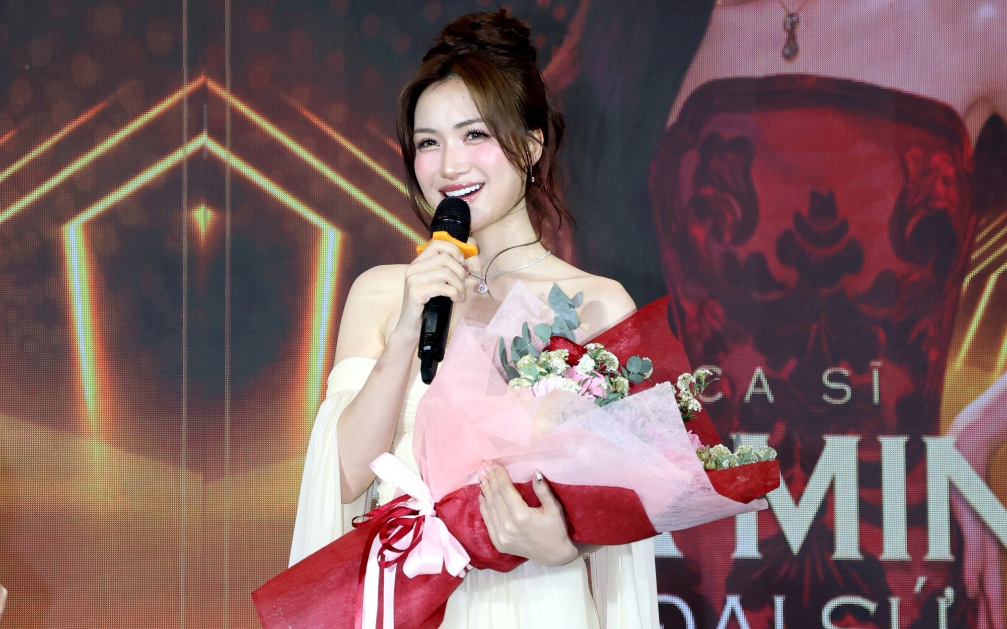 Top 10 Gương mặt trẻ Việt Nam tiêu biểu năm 2025 gọi tên Hoà Minzy