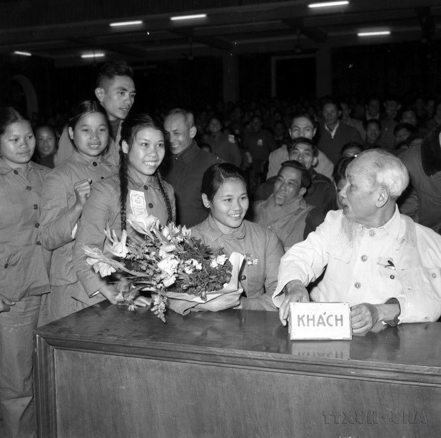 95 năm Ngày thành lập Đoàn Thanh niên Cộng sản Hồ Chí Minh: "Đâu cần thanh niên có, đâu khó có thanh niên" - Ảnh 2.