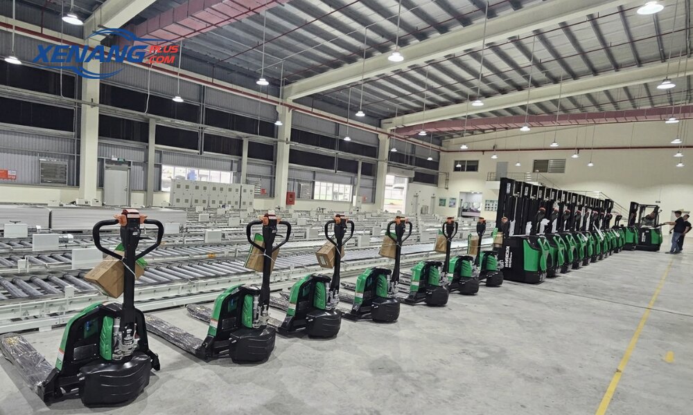 Xe Nâng Plus gia nhập thị trường ngành thiết bị nâng hạ tại Việt Nam - Ảnh 3.