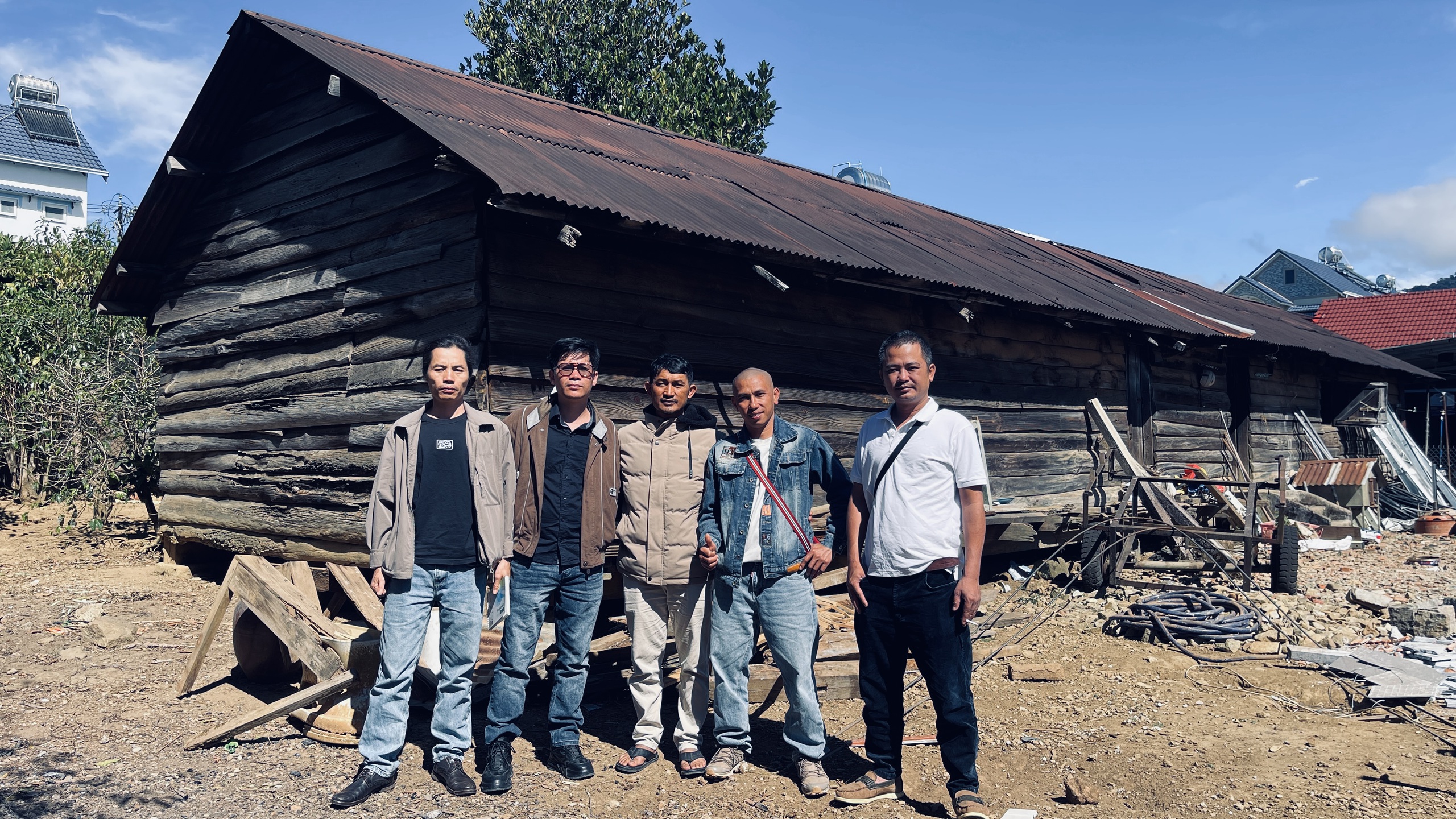 "Giấc mộng Hồng hoàng" và hành trình lưu trú sáng tác chưa từng có - Ảnh 2. "Giấc mộng Hồng hoàng" và hành trình lưu trú sáng tác chưa từng có - Ảnh 2.