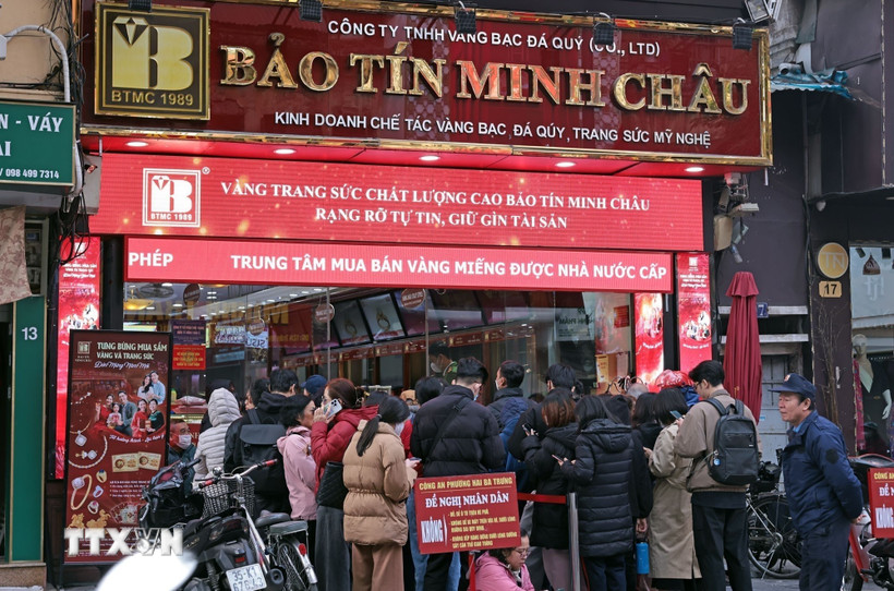 Hoạt động giao dịch tại Bảo Tín Minh Châu diễn ra bình thường - Ảnh 1. Hoạt động giao dịch tại Bảo Tín Minh Châu diễn ra bình thường - Ảnh 1.