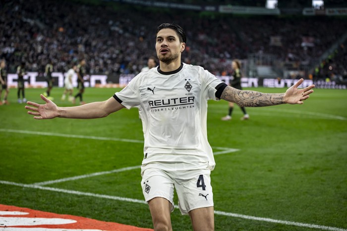 Transfermarkt công bố 5 tuyển thủ Indonesia đắt giá nhất, họ là ai? - Ảnh 4. Transfermarkt công bố 5 tuyển thủ Indonesia đắt giá nhất, họ là ai? - Ảnh 4.