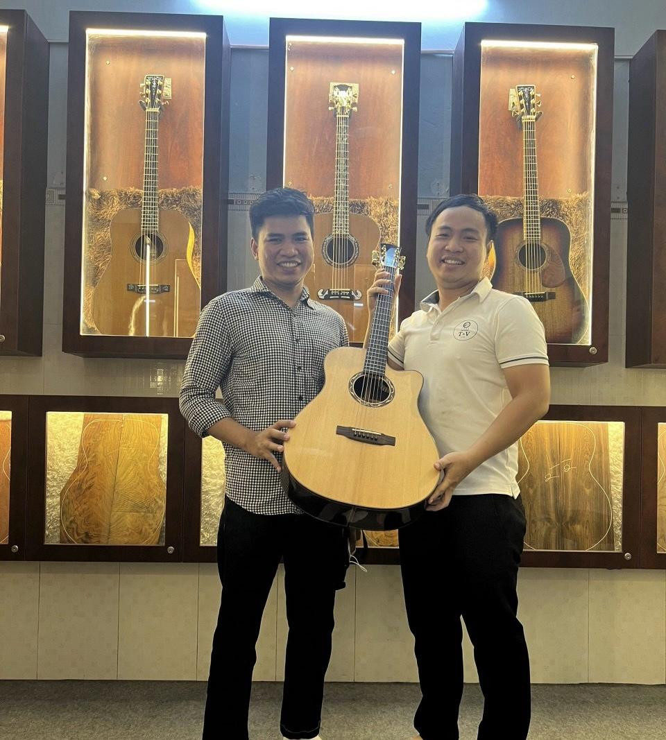 Guitar Custom Việt Nam: Dấu ấn thương hiệu Việt trên bản đồ guitar cao cấp - Ảnh 3.