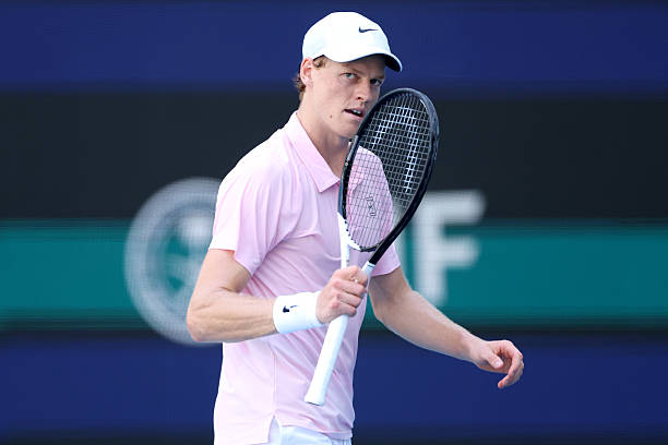 Sinner vào bán kết Miami Open 2026