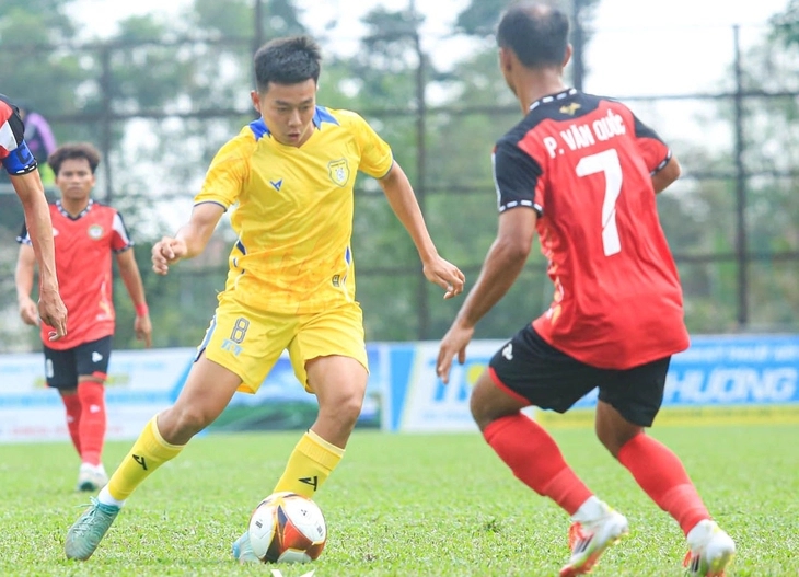 Tin nóng bóng đá Việt Nam hôm nay 30/3: Tuyển Việt Nam tới Ninh Bình; Malaysia quyết đấu vì danh dự - Ảnh 2.