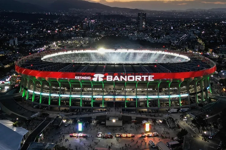 Cổ động viên tử vong ở SVĐ tổ chức lễ khai mạc World Cup 2026 - Ảnh 2.