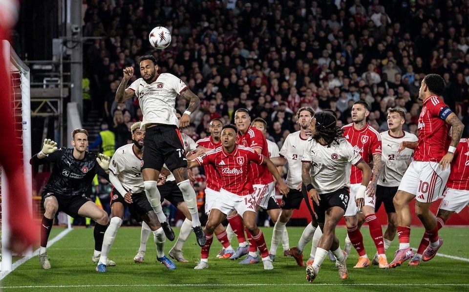 Hiện tượng của mùa giải: Arsenal chưa phải là "Vua bóng chết" của châu Âu - Ảnh 1.