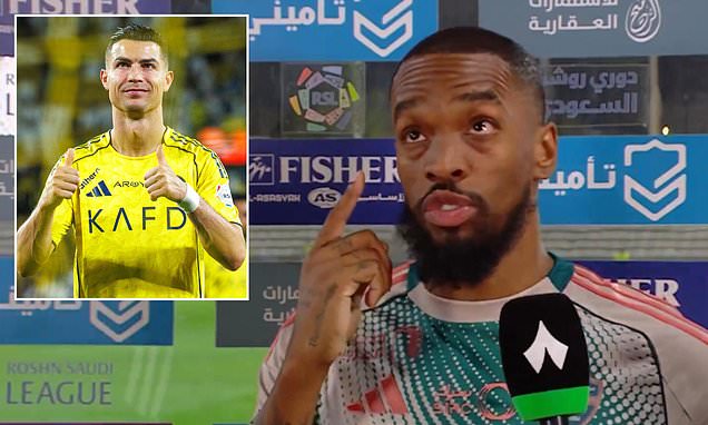 Giải Saudi Pro League bị tố 'dọn đường' cho Ronaldo vô địch - Ảnh 1. Giải Saudi Pro League bị tố 'dọn đường' cho Ronaldo vô địch - Ảnh 1.