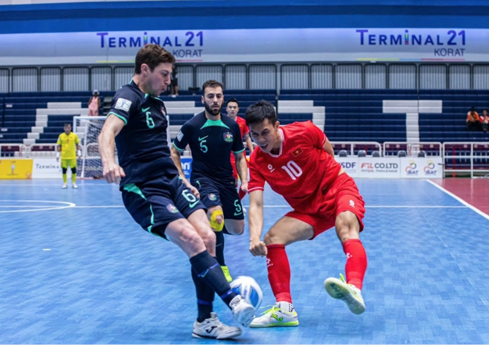 Nhà vô địch World Cup đối diện thực tế khắc nghiệt với futsal Việt Nam - Ảnh 1. Nhà vô địch World Cup đối diện thực tế khắc nghiệt với futsal Việt Nam - Ảnh 1.