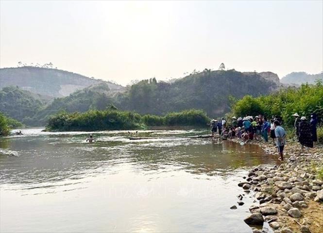 Cảnh báo hiểm họa tắm sông sau vụ 3 thiếu niên đuối nước ở Lạng Sơn - Ảnh 1.