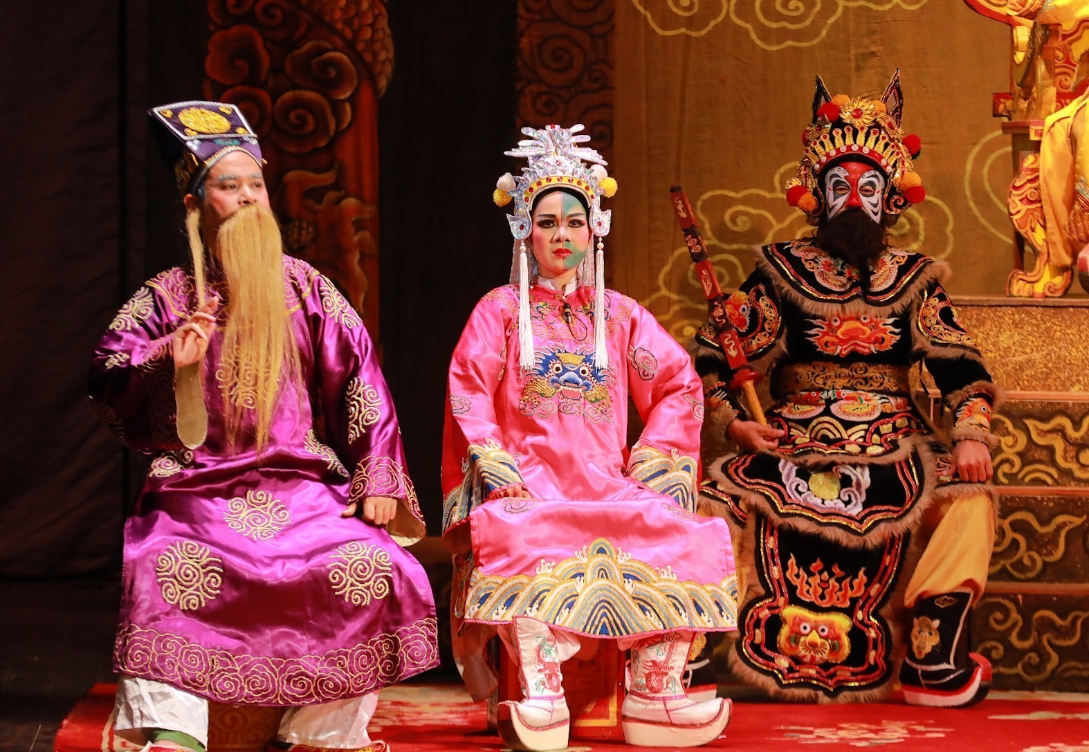 Công diễn vở tuồng “Nữ tướng Đào Tam Xuân” - Ảnh 8.