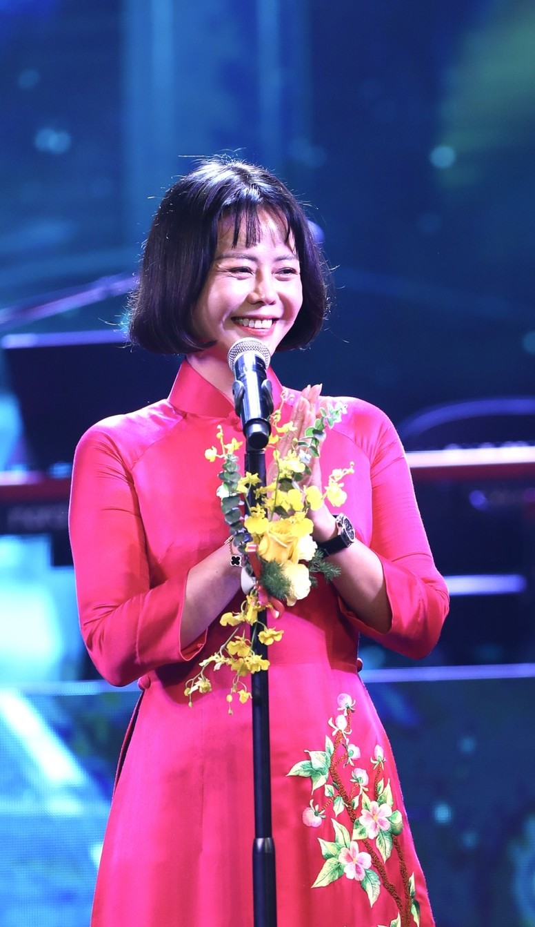 Đạo diễn Thu Hoài: "Giá trị của Cống hiến là tinh thần truyền cảm hứng" - Ảnh 1.