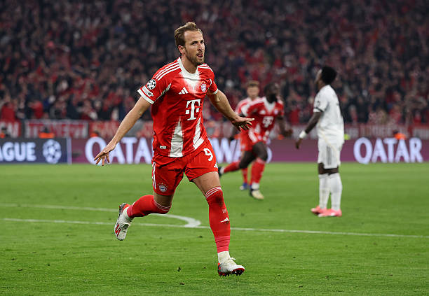Harry Kane lập kỷ lục mới tại Champions League