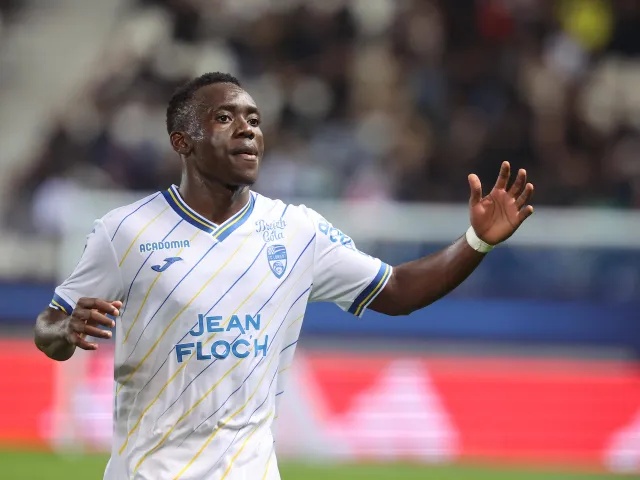 Nhận định Lorient vs Marseille 22h00 ngày 18/4, vòng 30 Ligue 1 - Ảnh 1.