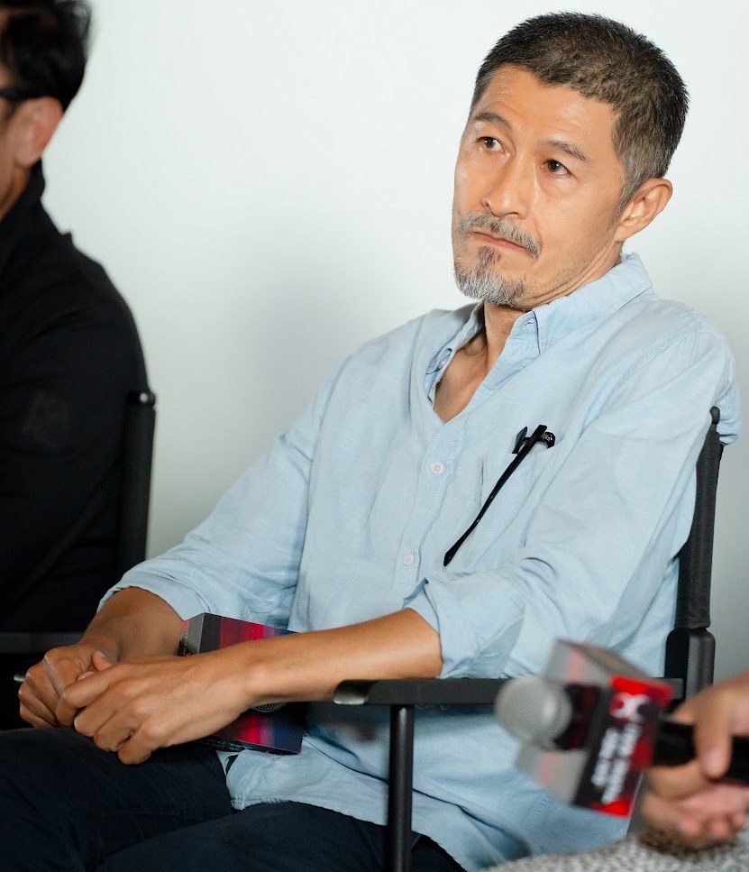 “Đại tiệc trăng máu 8” có cảnh mở đầu hay hơn phim gốc Nhật Bản - Ảnh 5.