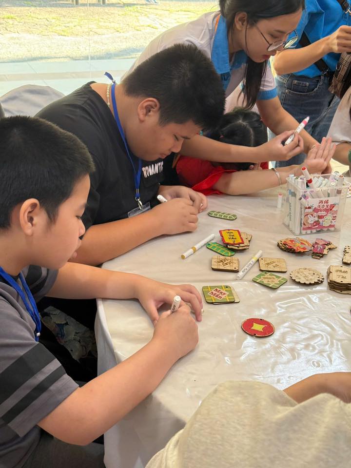 Ngày Thế giới Nhận thức về Tự kỷ 02/04 : Từ thấu hiểu đến hành động toàn diện - Ảnh 3.