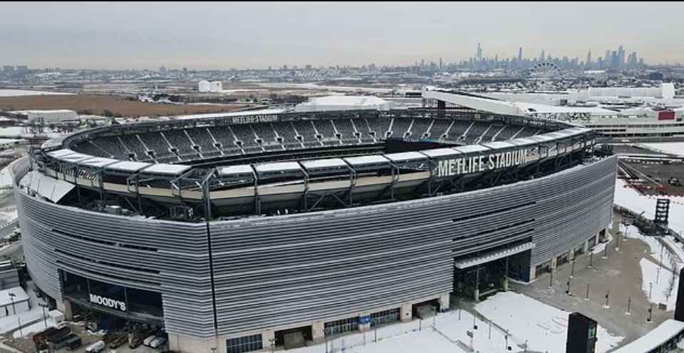 FIFA gây tranh cãi khi quyết định tăng gần gấp đôi vé chung kết World Cup 2026 - Ảnh 2.